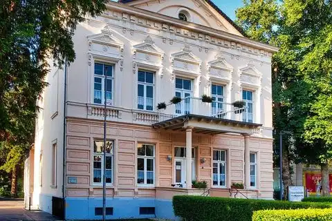 Sie sucht ihn Eschweiler